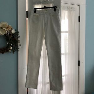 White Mid-Rise Levi Jeans